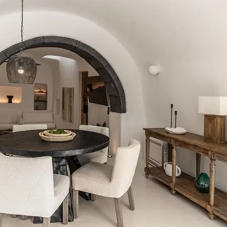 Arithera In Santorini Villa